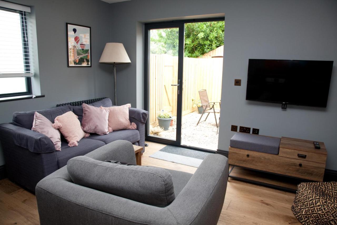 Little Elm - Luxury Home From Home, Free Parking, 30-40 Mins Walk From Bath City Centre Exterior foto
