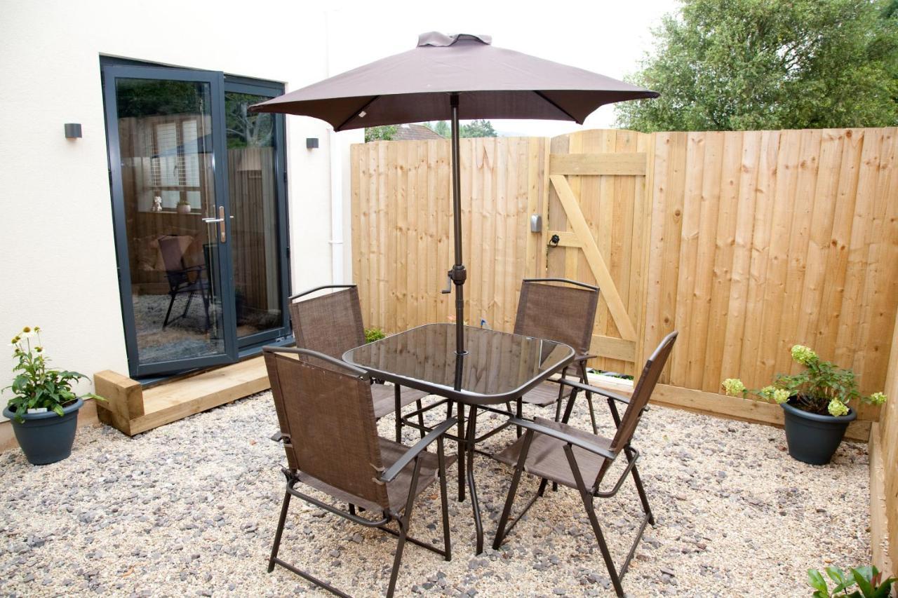 Little Elm - Luxury Home From Home, Free Parking, 30-40 Mins Walk From Bath City Centre Exterior foto